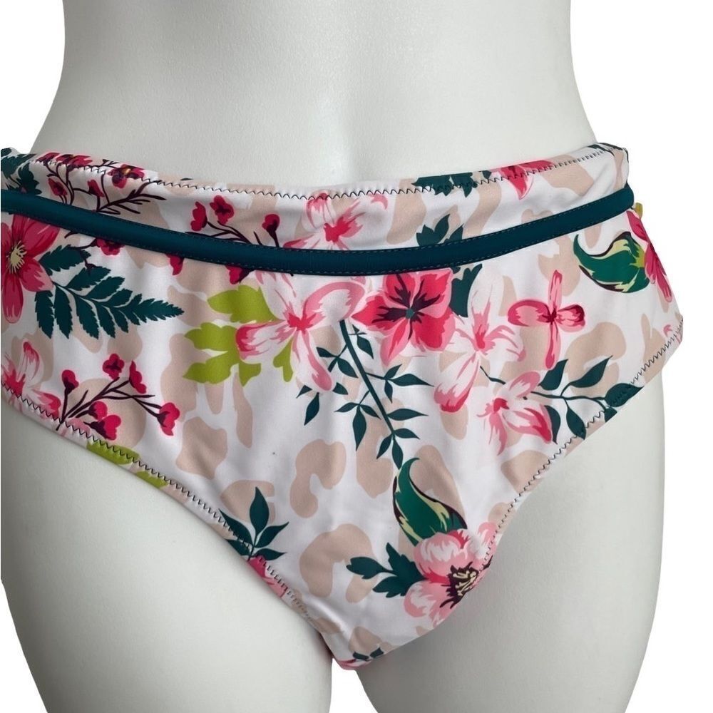 Beachsissi Floral Tropical Bikini Bottom Size Small White Green White